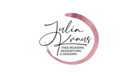 Julia Kraus - Freie Rednerin, Moderatorin und Sängerin